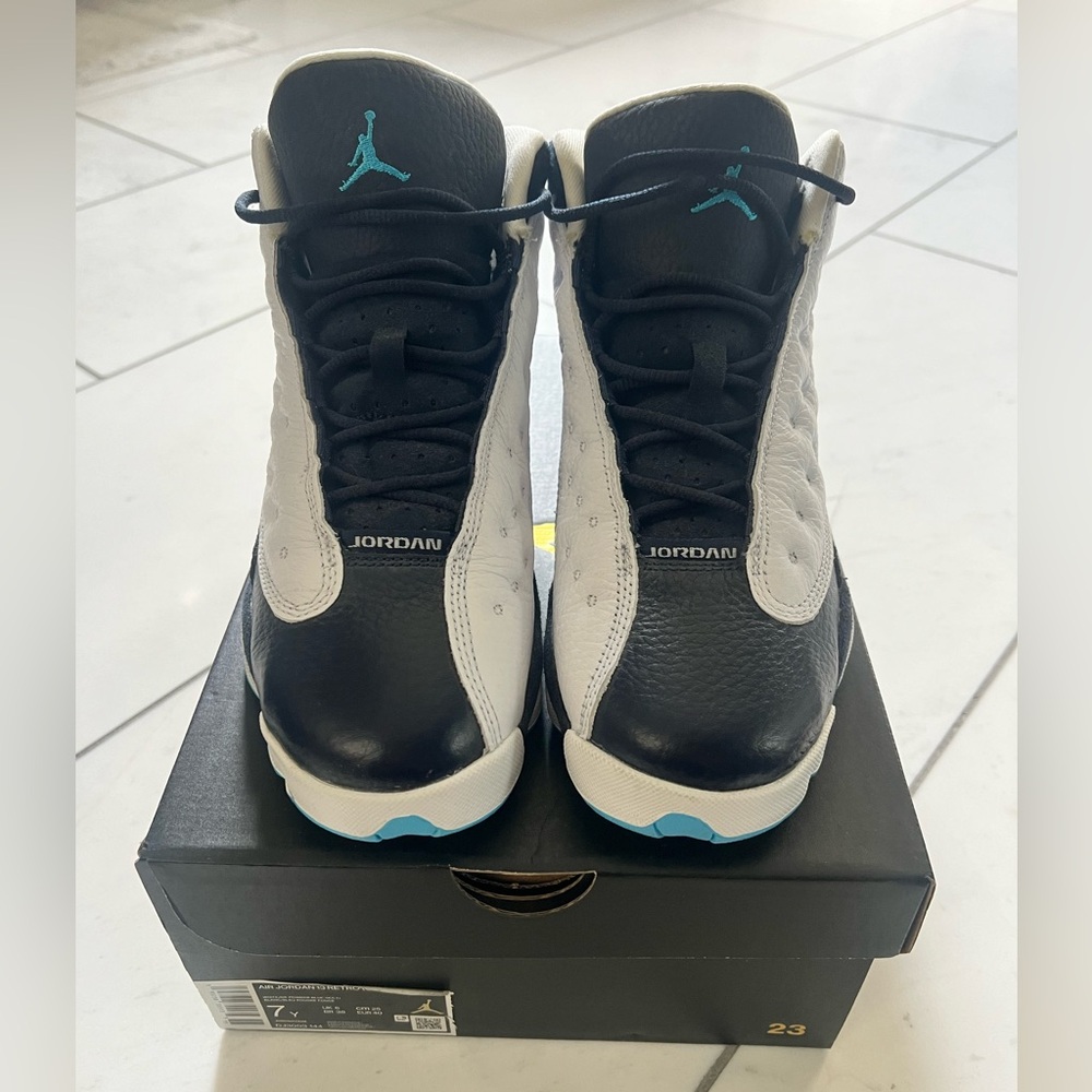 Air Jordan 13 Retro white/dk powdered blue